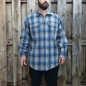 Carhartt heavyweight plaid flannel